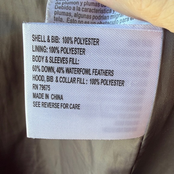 Michael Kors Long Puffer Coat - Gray/purplish inside lining torn under armpits - Picture 8 of 9